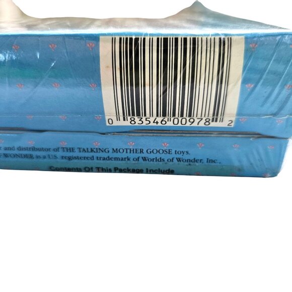 Vintage Talking Mother Goose Birthday Surprise Cassette Book Bonnet Sealed - Picture 3 of 9